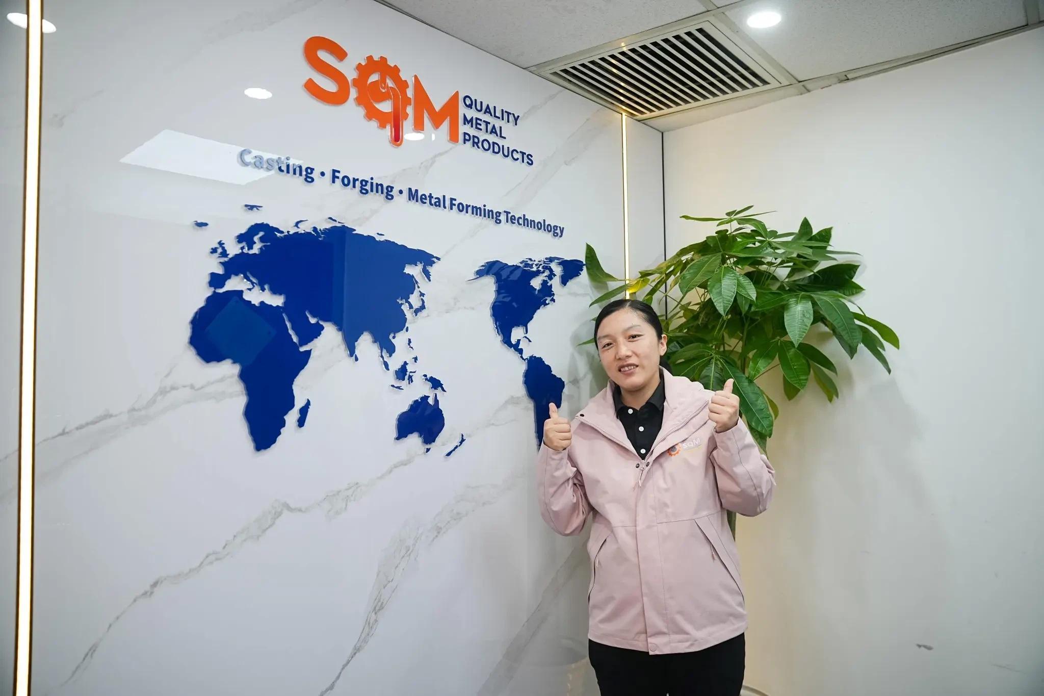 Logistic-Manager-Guo-Qin-2048x1365 Logistic-Manager-Guo-Qin-2048x1365